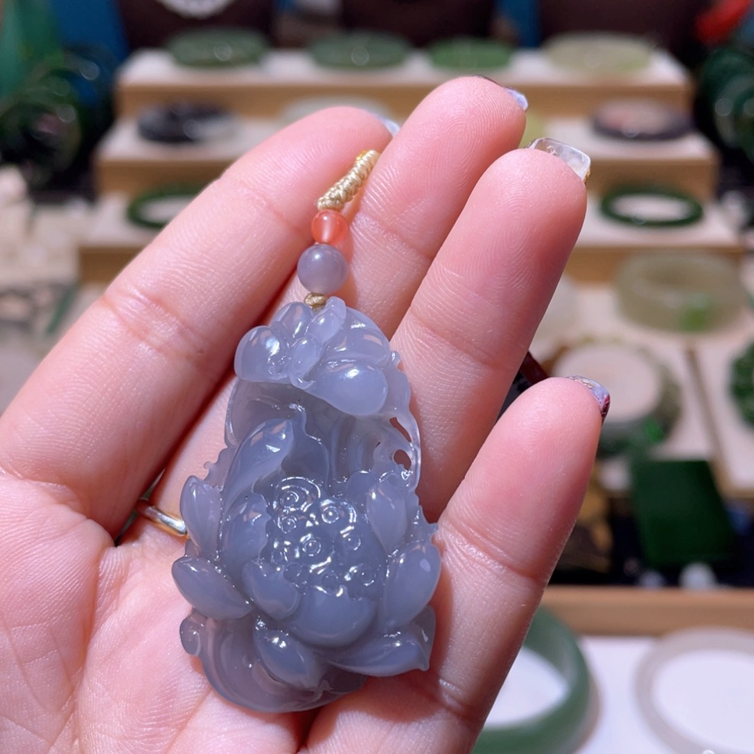 和田玉高品烟紫吊坠未镶嵌