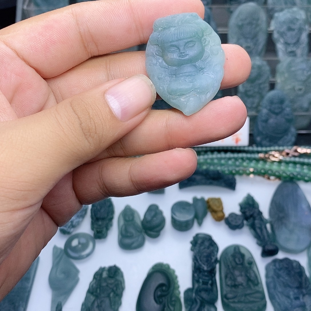 未镶嵌定制翡翠哪吒