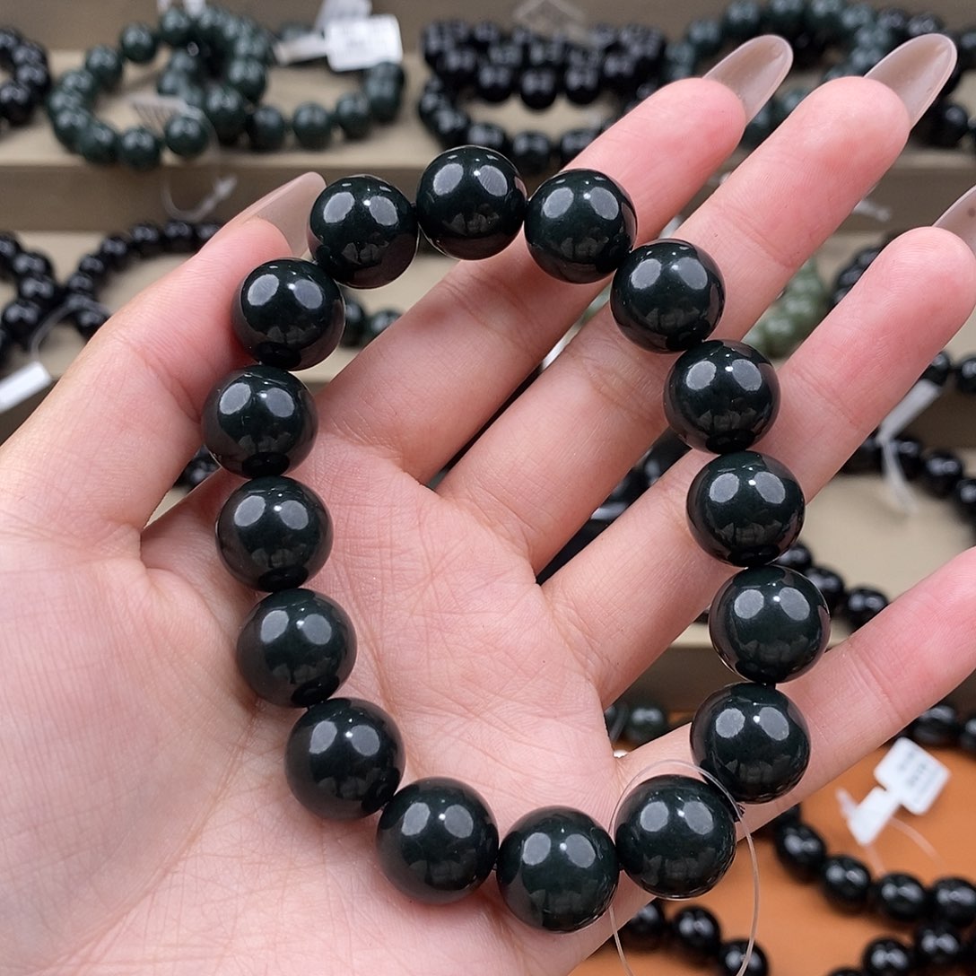 凤***龙和田玉未镶嵌手链