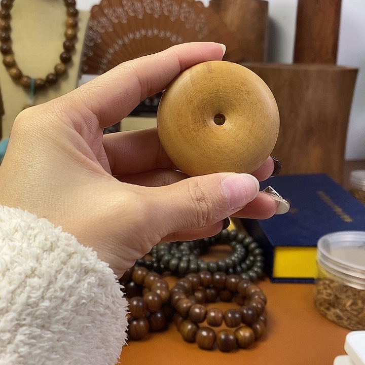 老山檀香平安扣挂件