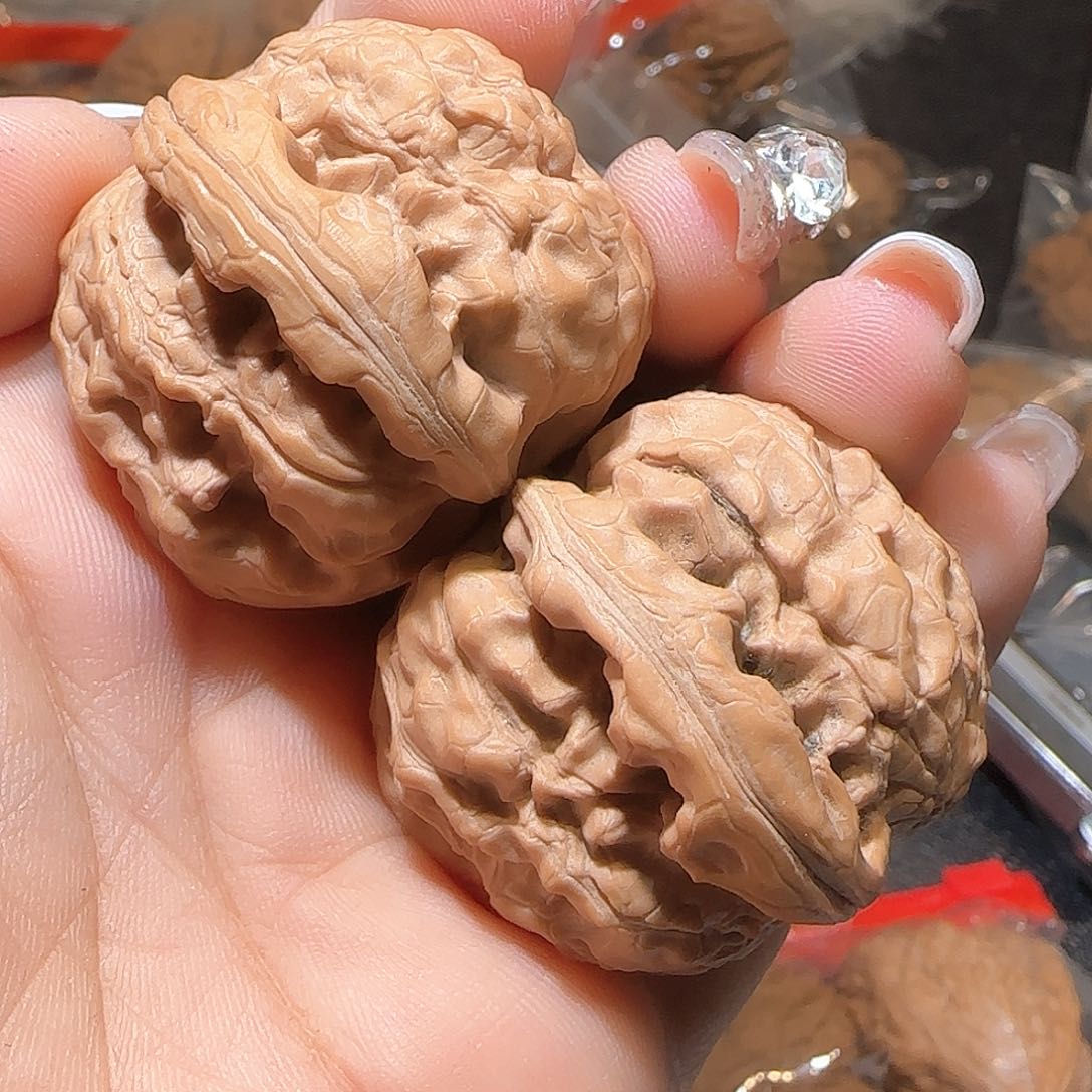 文玩核桃吊坠39核鼎