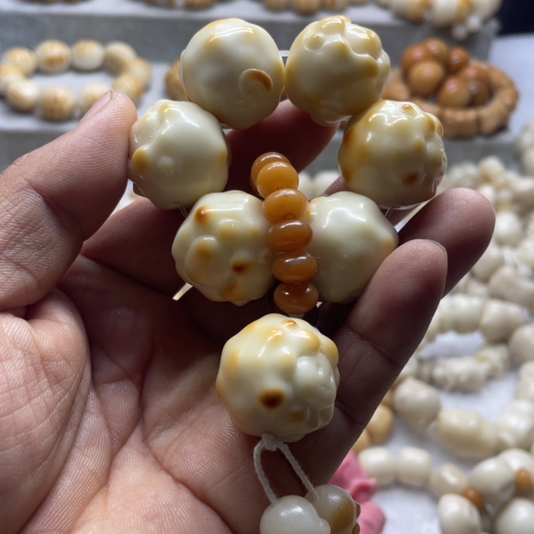 菩提根/象牙果吊坠全品象牙果云朵羊手捻烤24