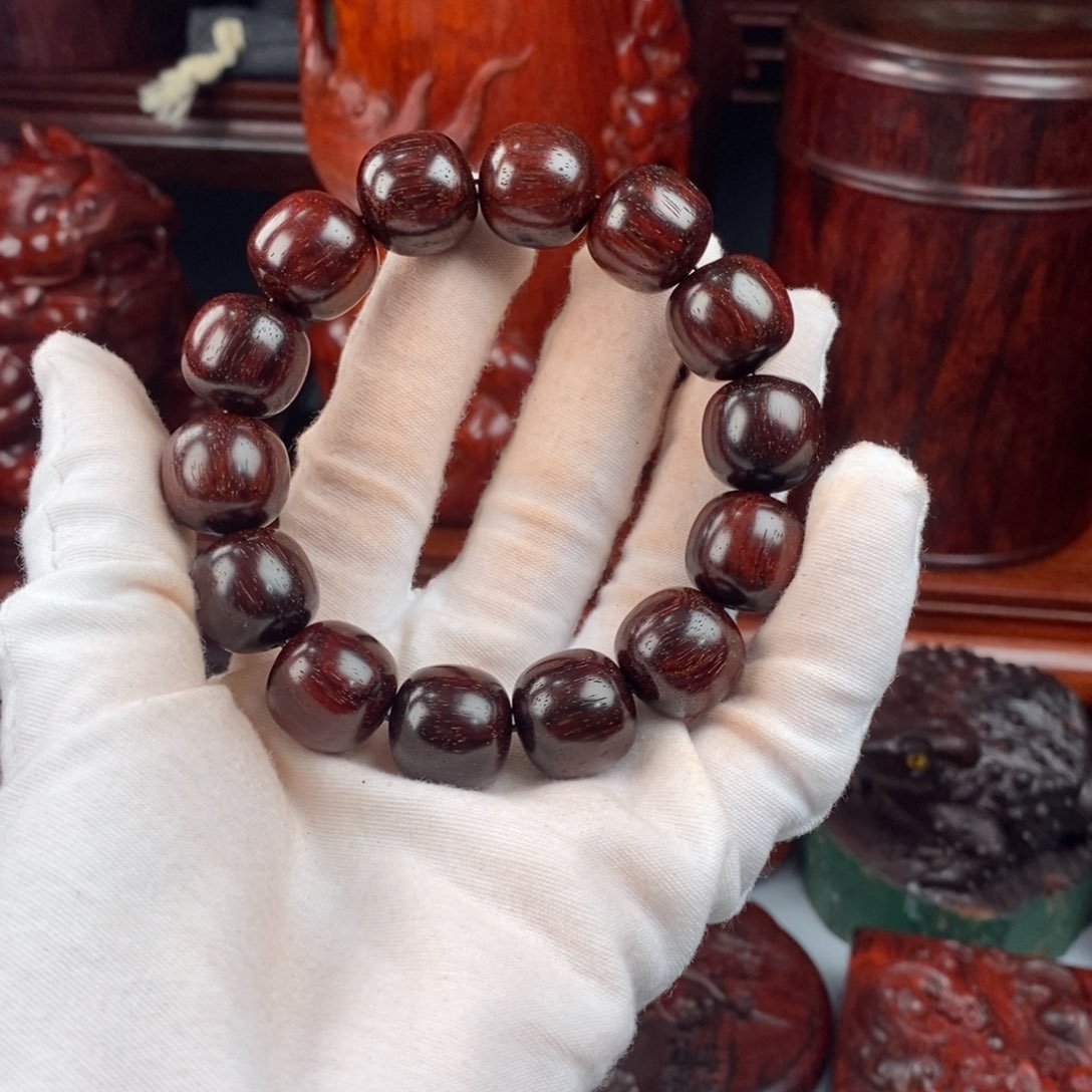 小叶紫檀其他极***室（檀香紫檀）