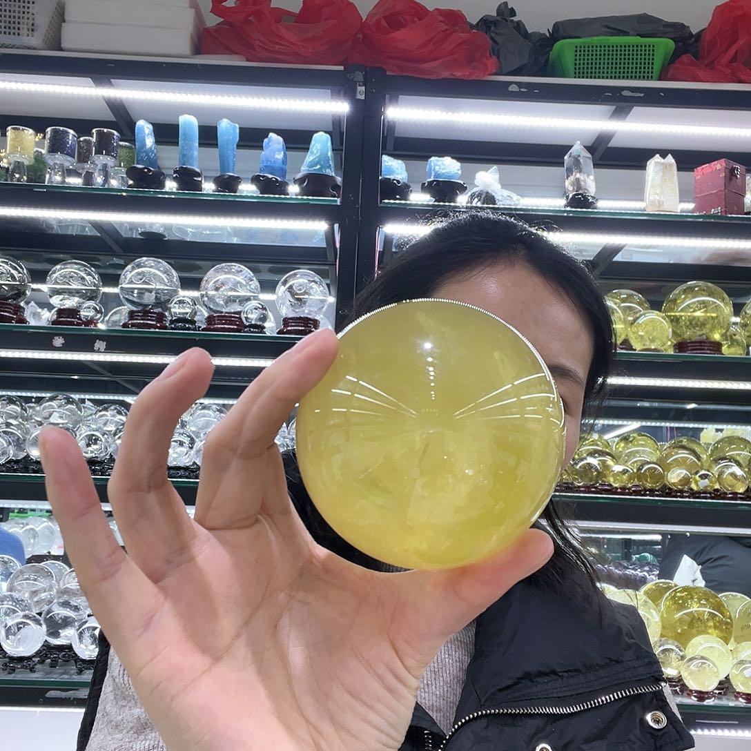 水晶水晶球摆件未镶嵌