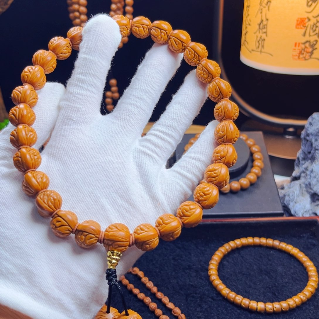 桃核吊坠野生桃核