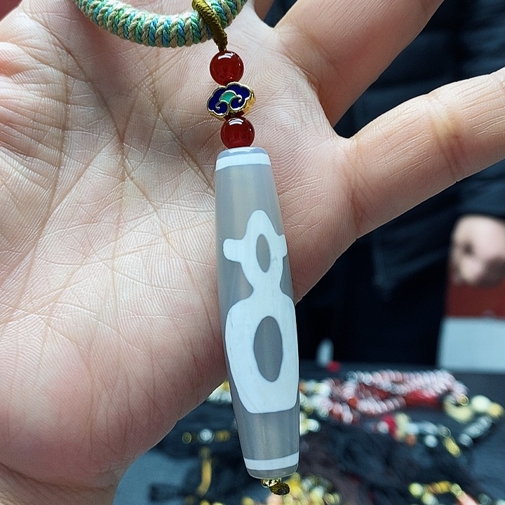 玛瑙/玉髓颈饰合金