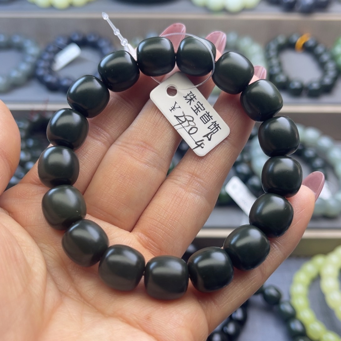 和田玉手链未镶嵌