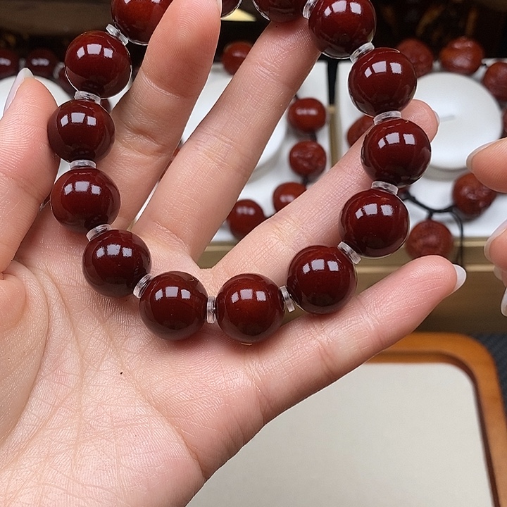 r***哥橄榄核手串橄榄核回血