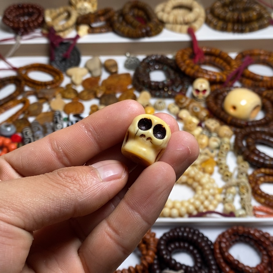 ****瑜精品小店开张大吉