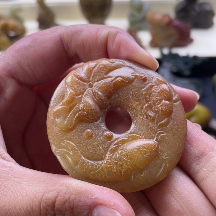 蛇纹石玉颈饰未镶嵌48