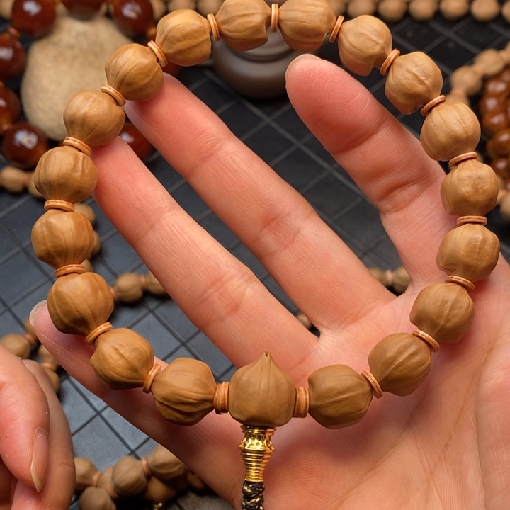 手串/手链橄榄核13四花蜜桃臀