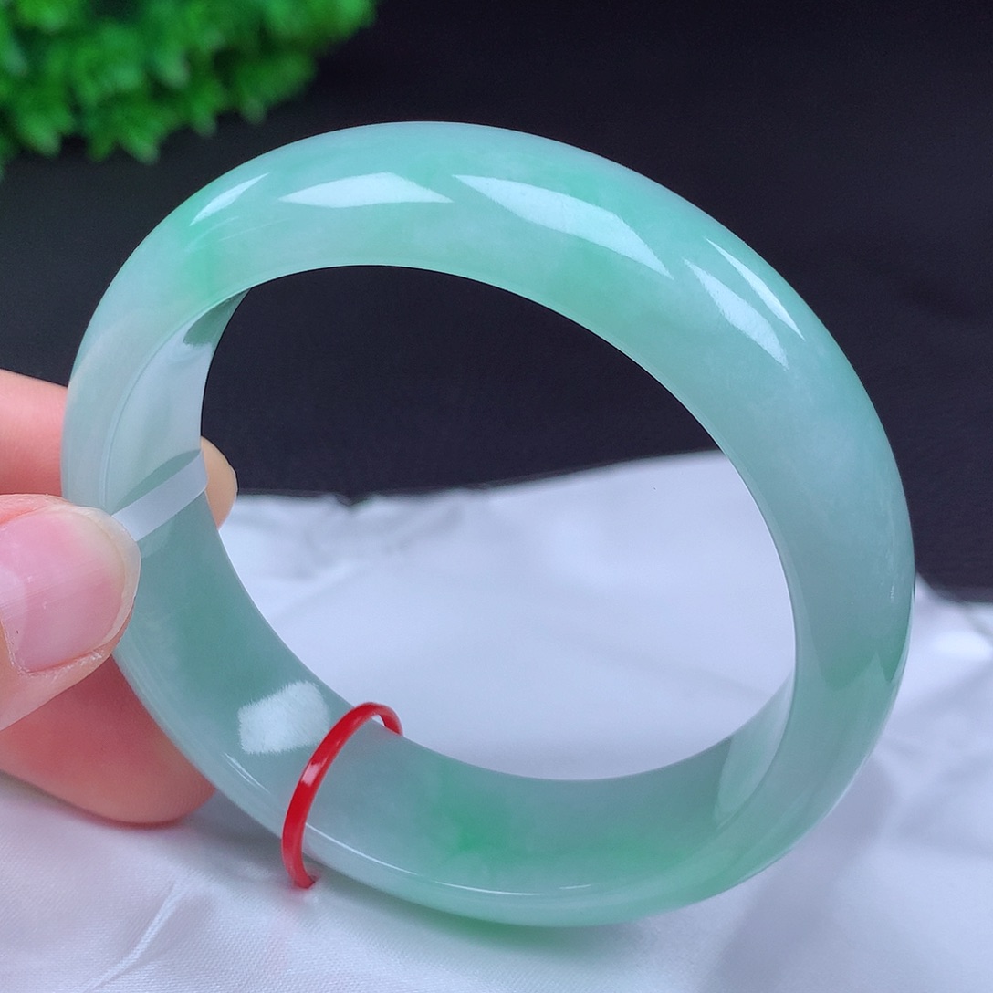 翡翠14K金镶嵌手镯58圈681810