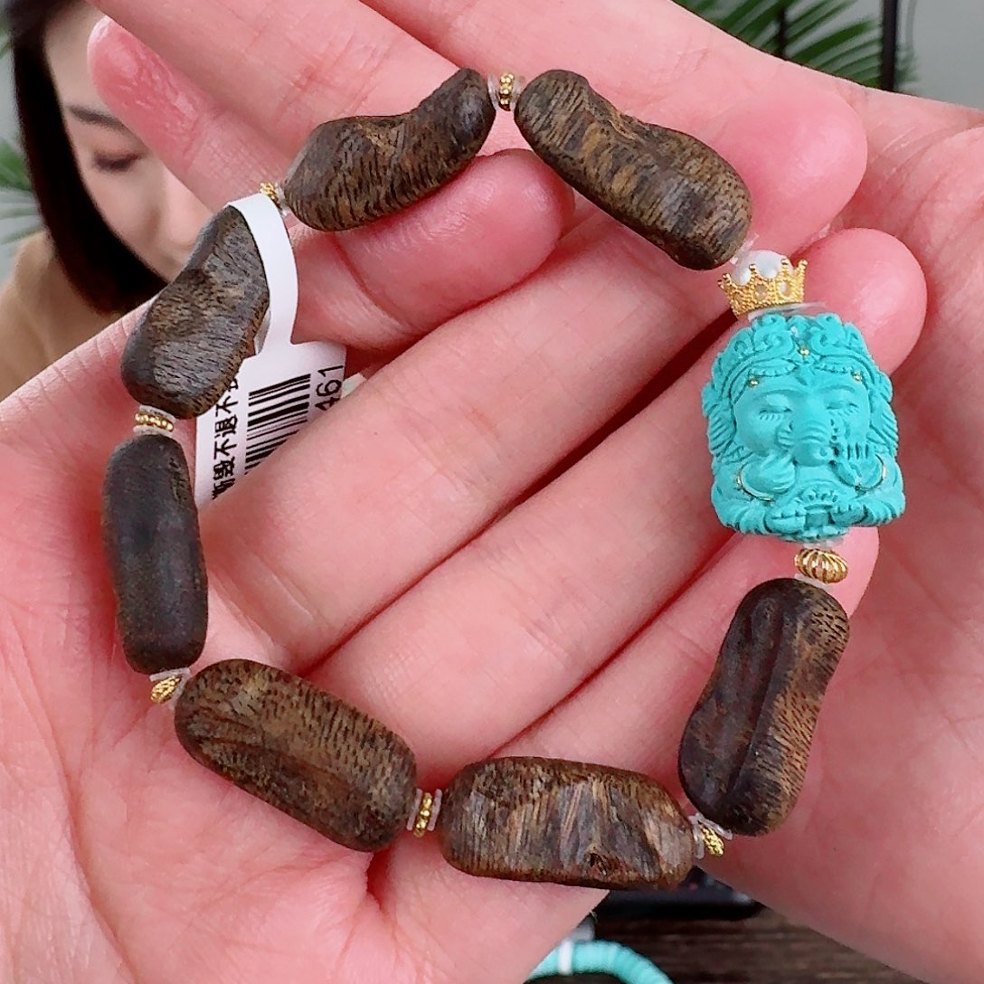 18K金镶嵌绿松石珠宝奇石