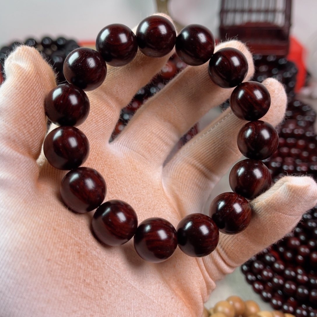 小叶紫檀手串/手链1.5高油密带星