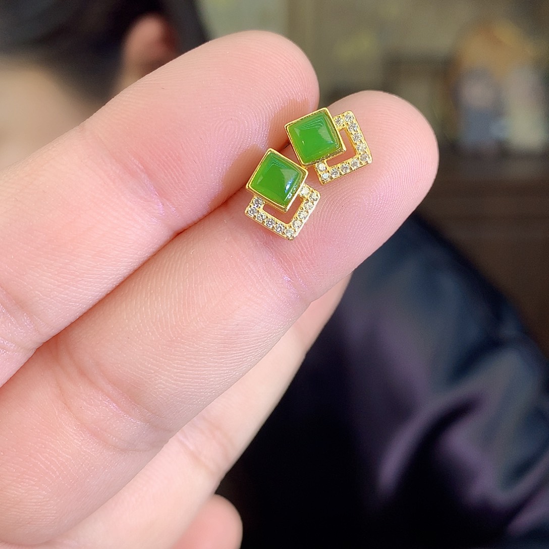 颈饰银S925镶嵌和田玉（碧玉）耳饰