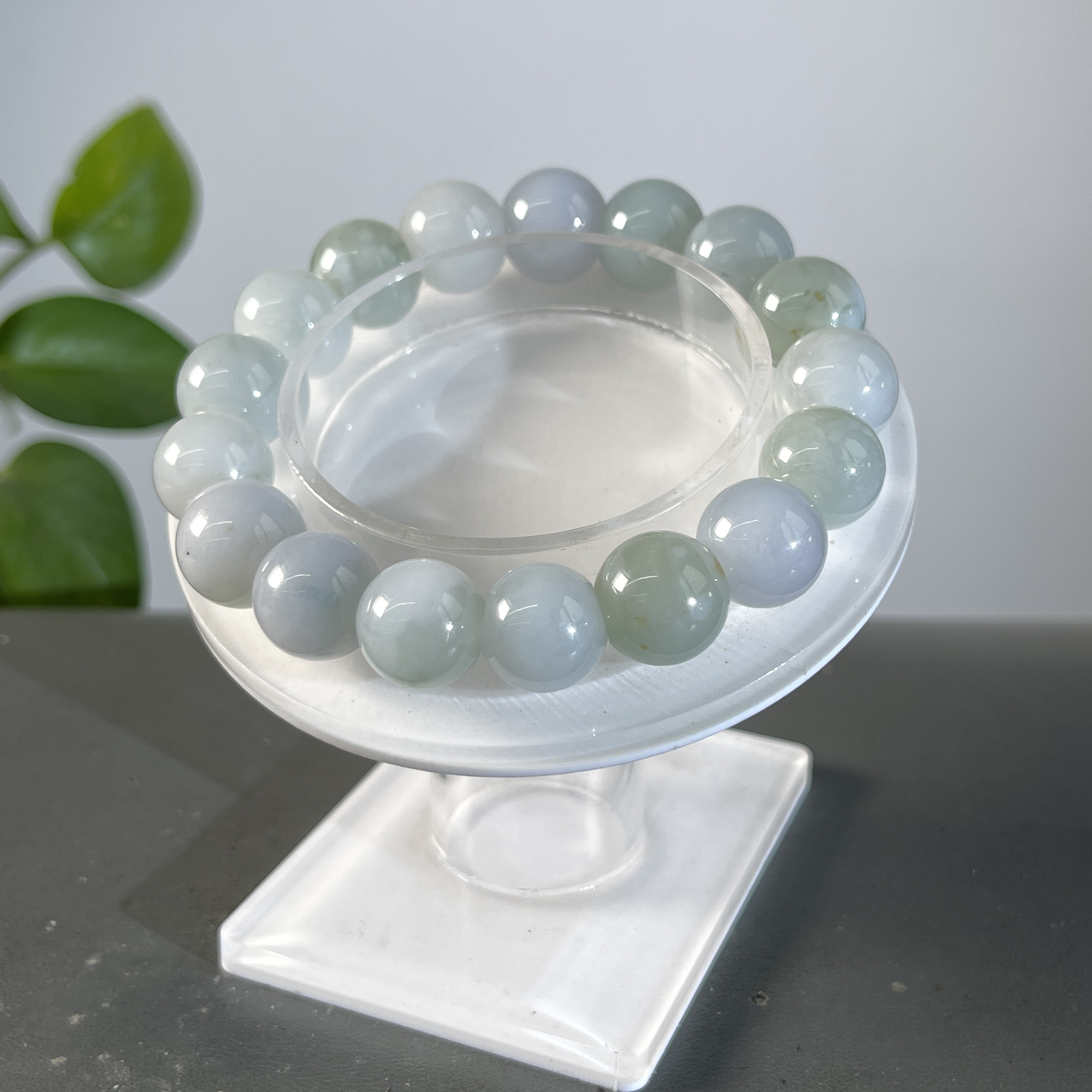 JGB18-69  天然缅甸A货翡翠  翡翠手串