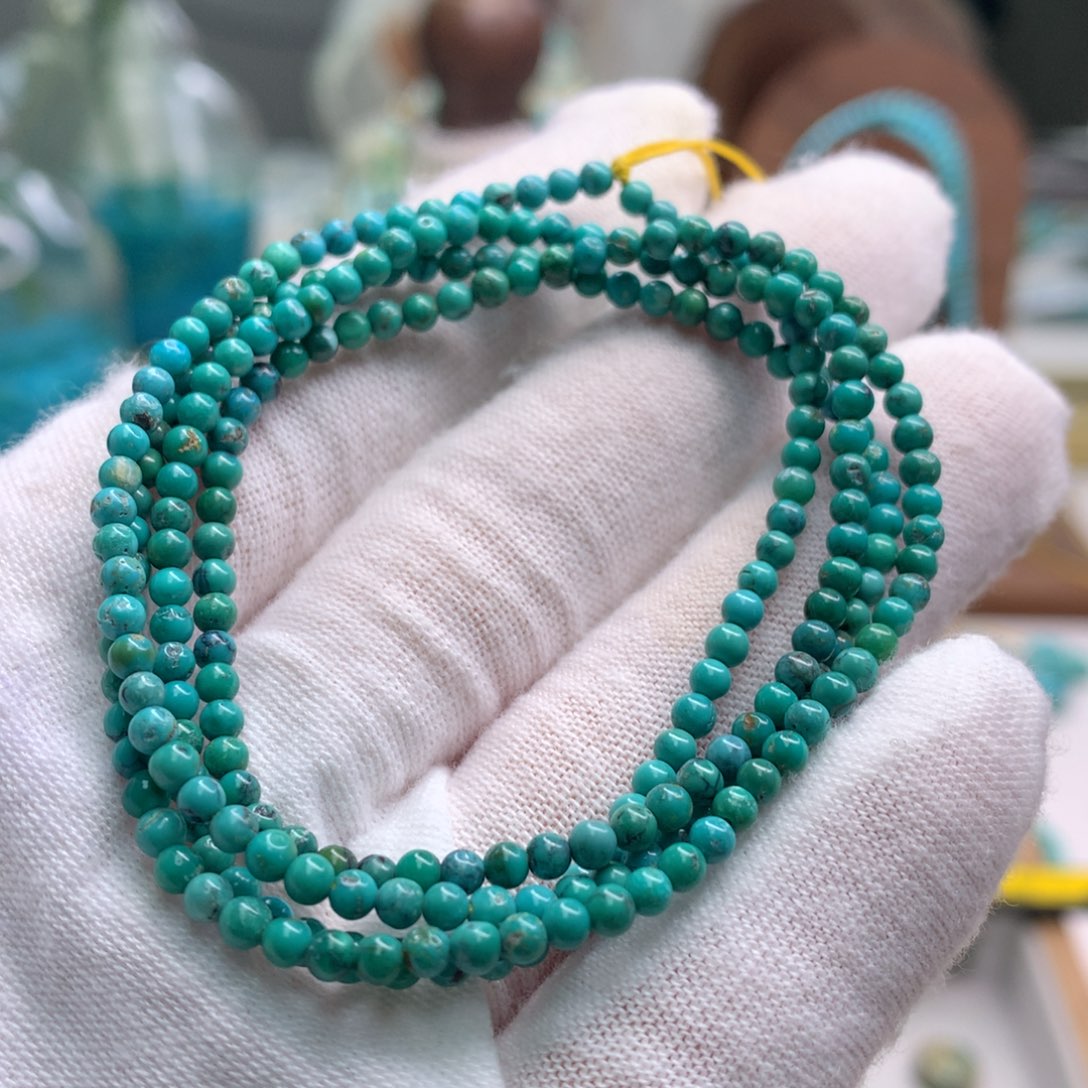 绿松石未镶嵌饰品