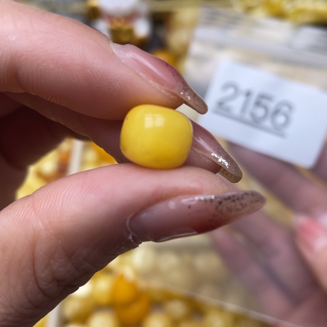 蜜蜡珠宝奇石未镶嵌11粉点