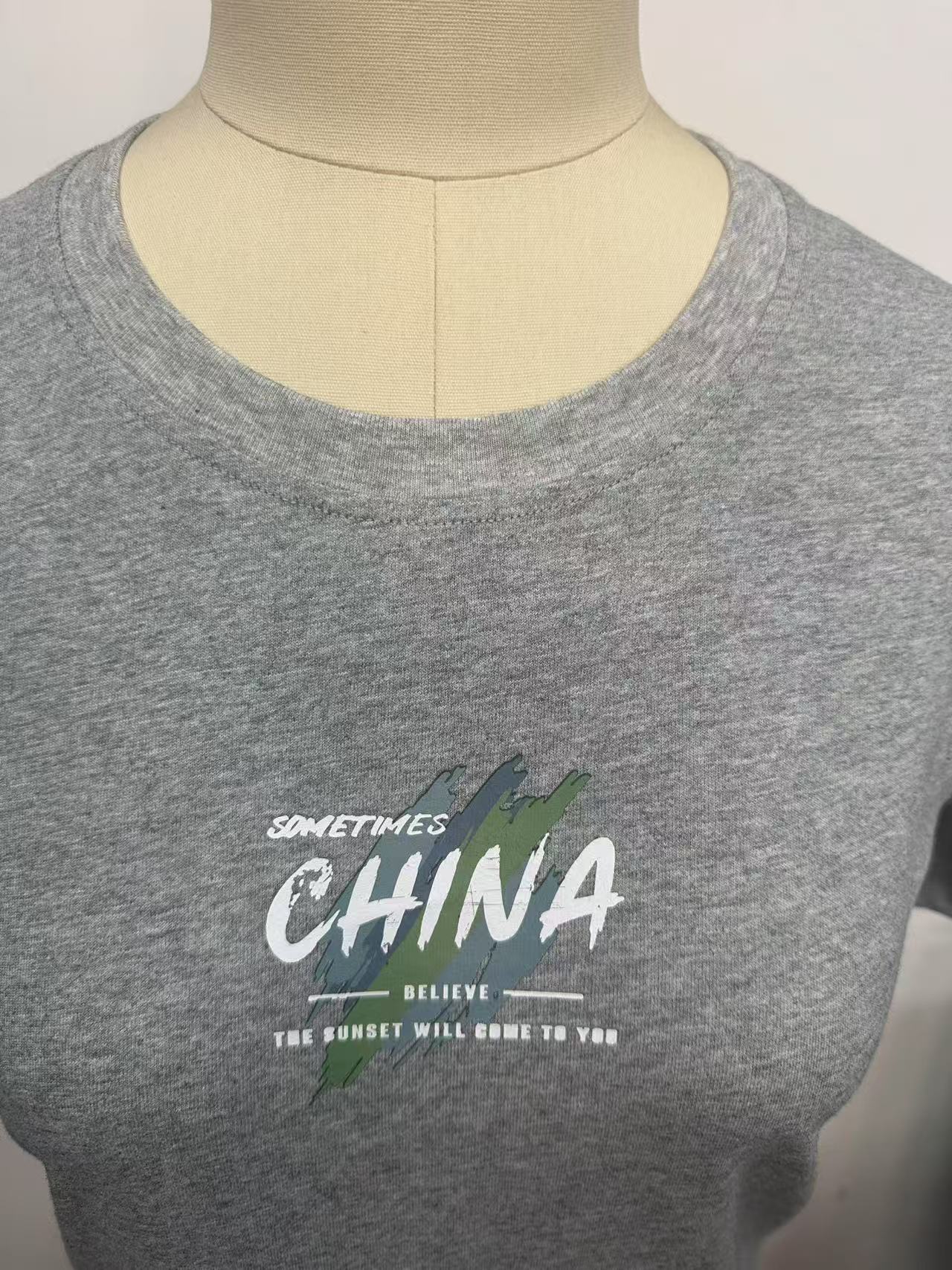 夏季女士圆领纯棉短袖T恤宽松透气青春潮流字母印花针织时尚休闲