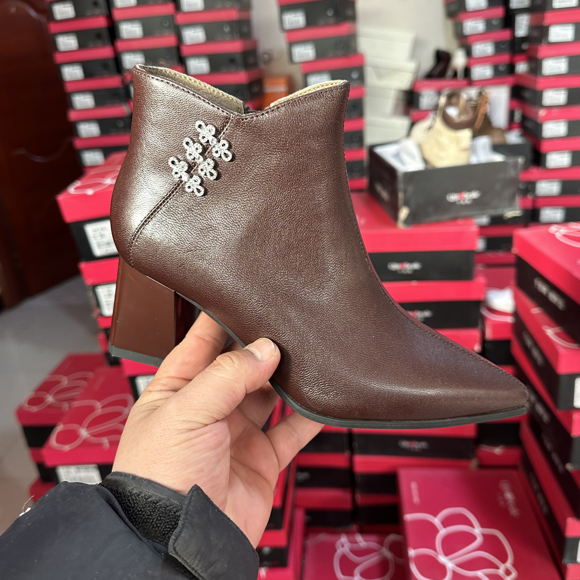 B2341高端羊皮软底时尚短靴