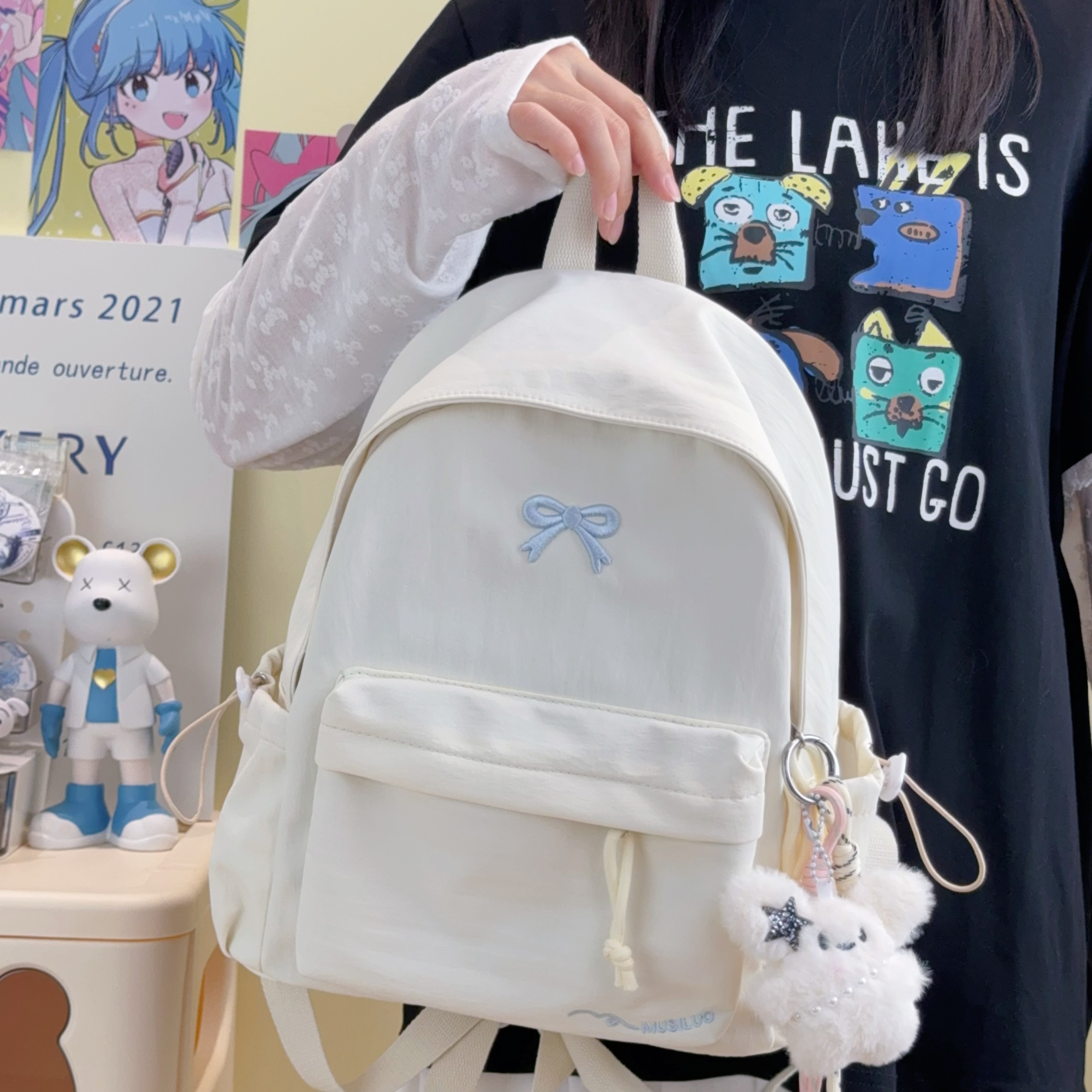 小清新可爱书包女新款蝴蝶休闲百搭背包大学生初中高中女生双肩包