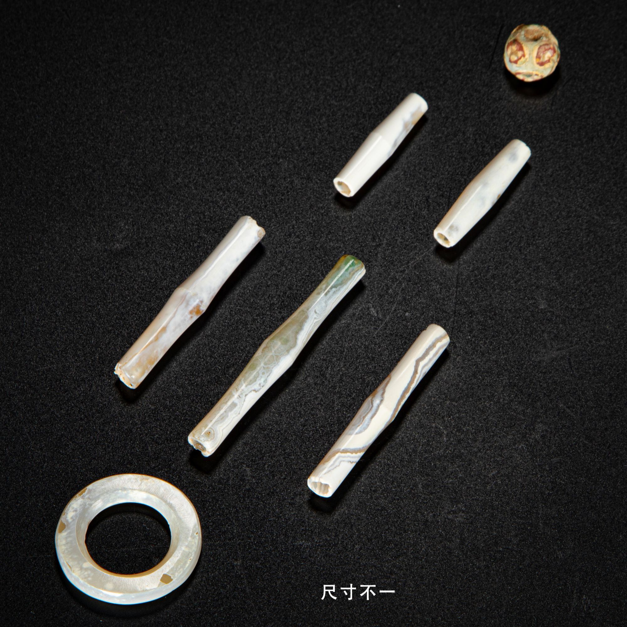 092735明代 管珠一组【古董拍卖】