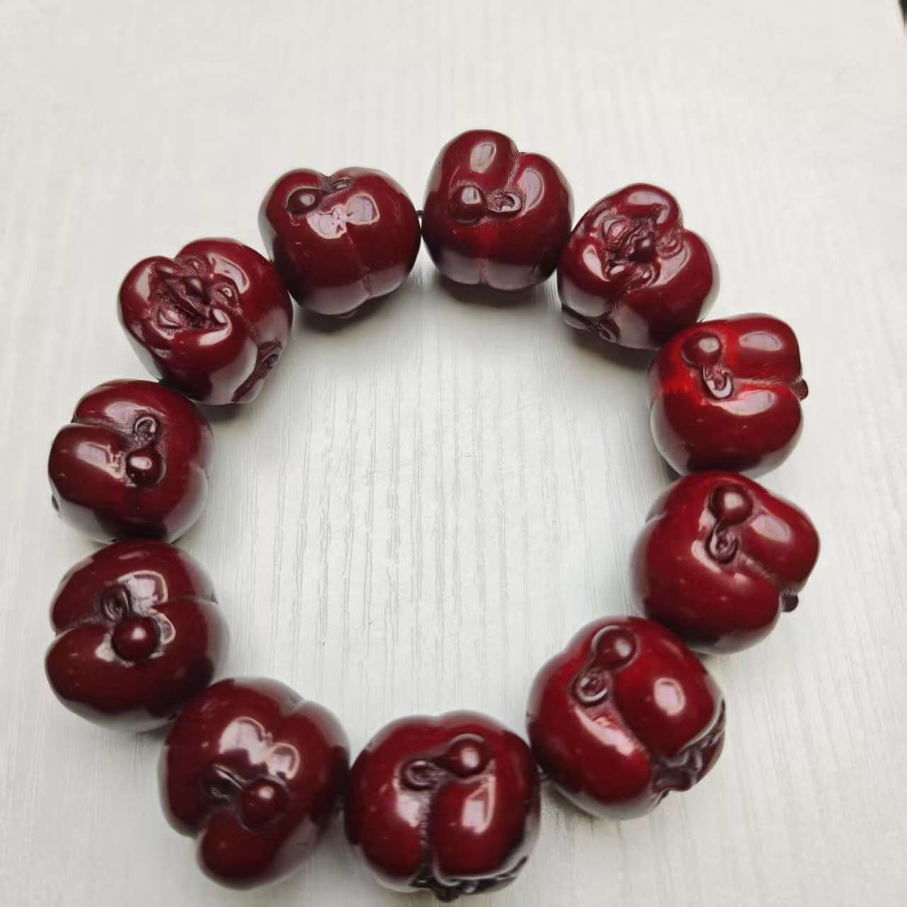 鸡油红笑口常开手串 精品手串搭配