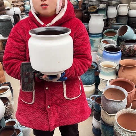 口21高22瑕疵盆子。 