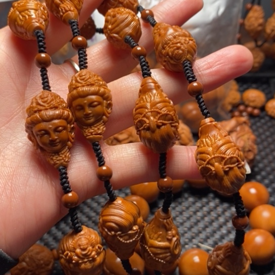 橄榄核吊坠观音脖挂