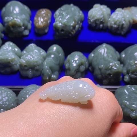 未镶嵌和田玉（糖玉）珠宝奇石