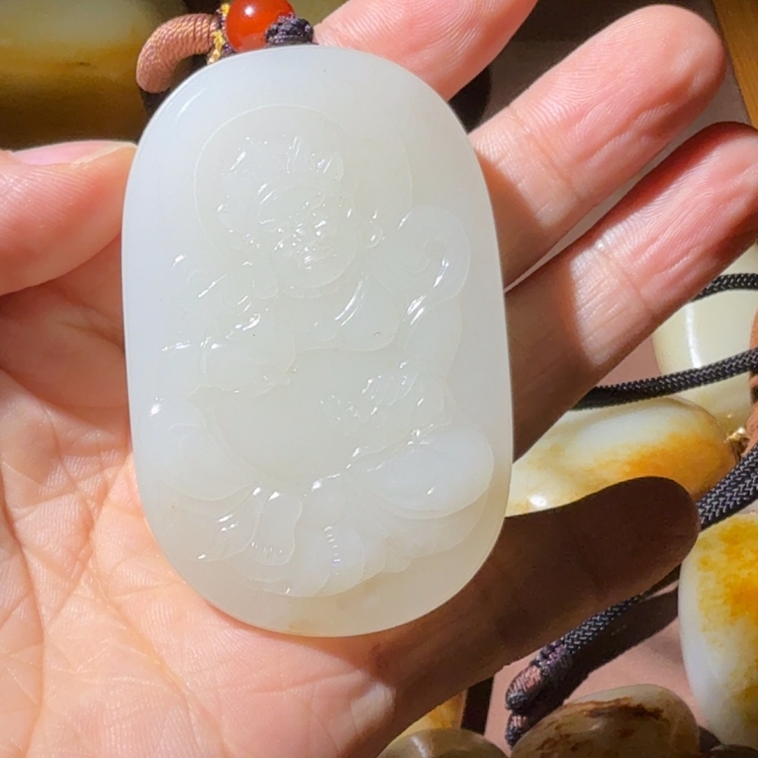 和田玉未镶嵌挂件