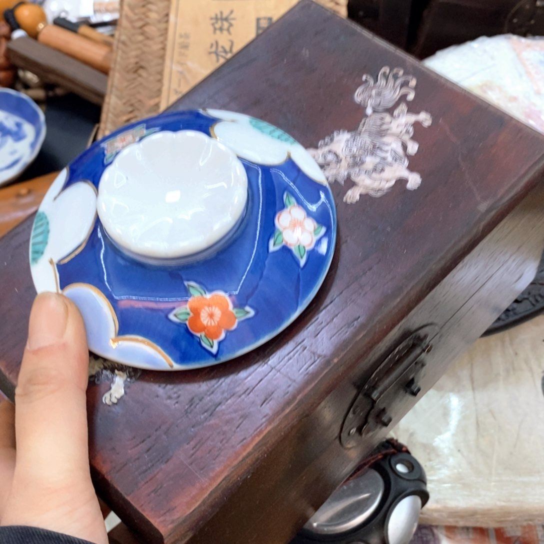 瓷片不会给哈哈嘎嘎哈哈