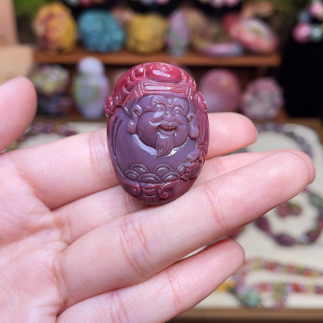 玛瑙/玉髓未镶嵌珠宝半成品盐源玛瑙财爷老矿料吊坠