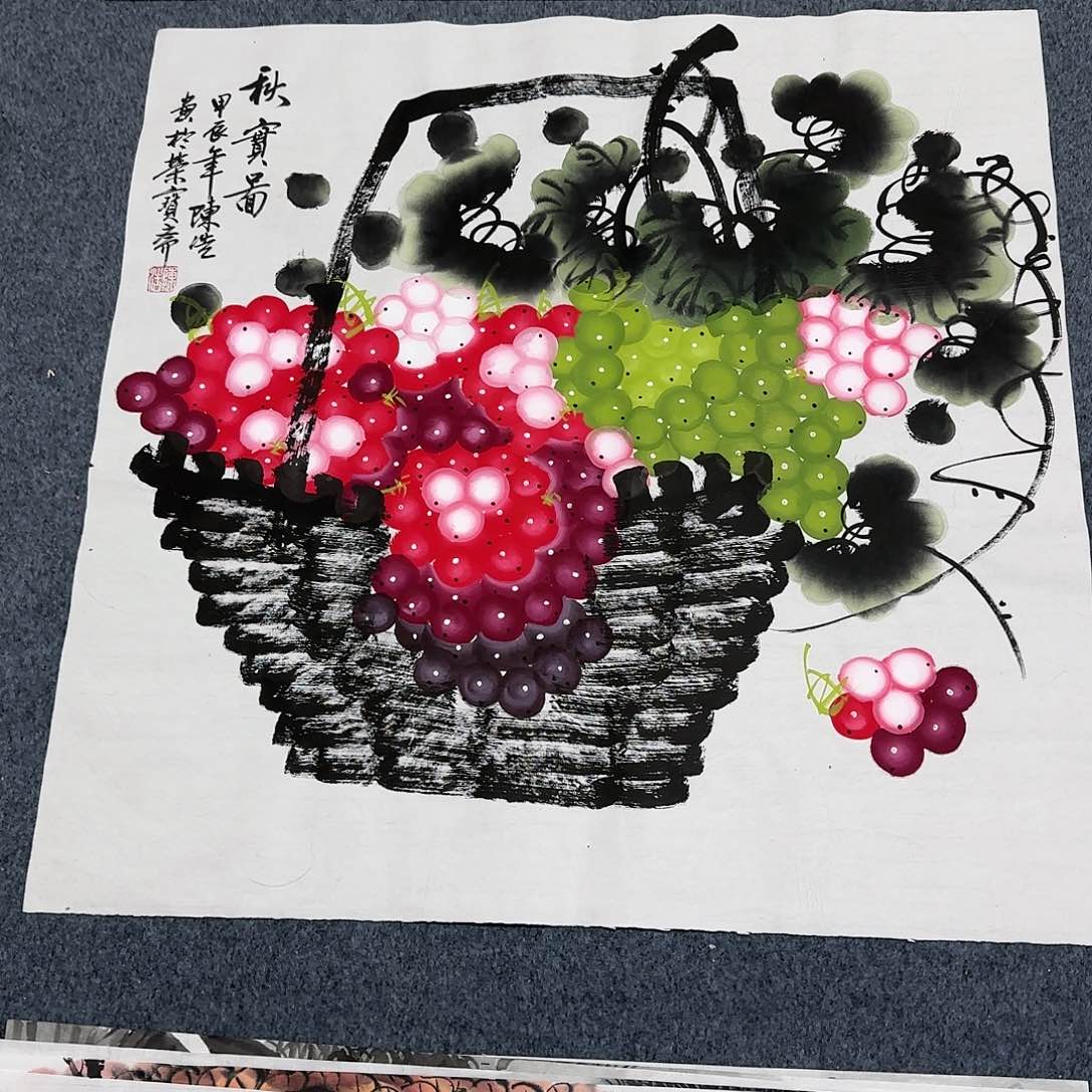 国画尺寸70X70手绘作品 