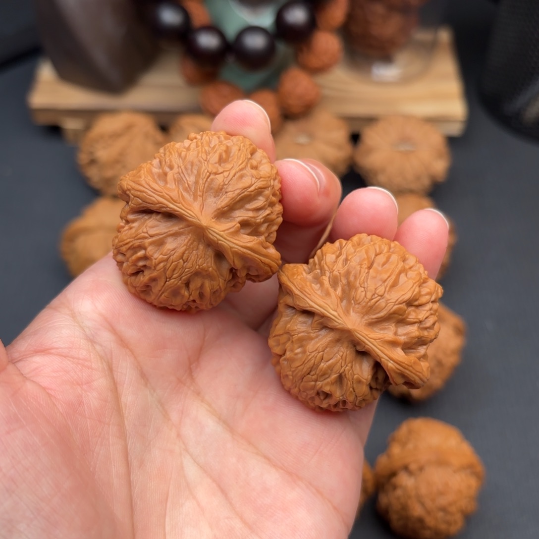 文玩核桃把件宫灯39肚41