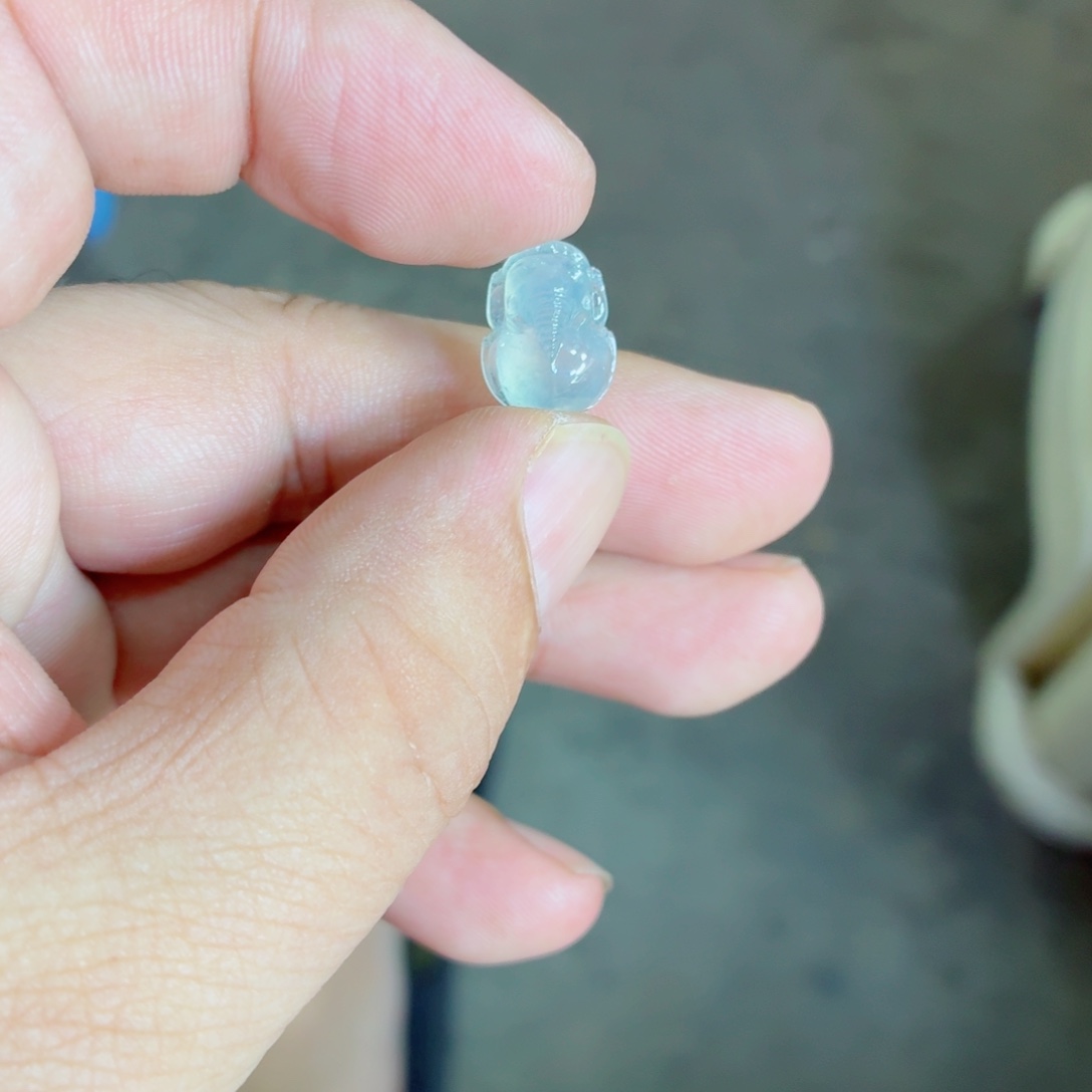 18K金镶嵌定制翡翠、**?