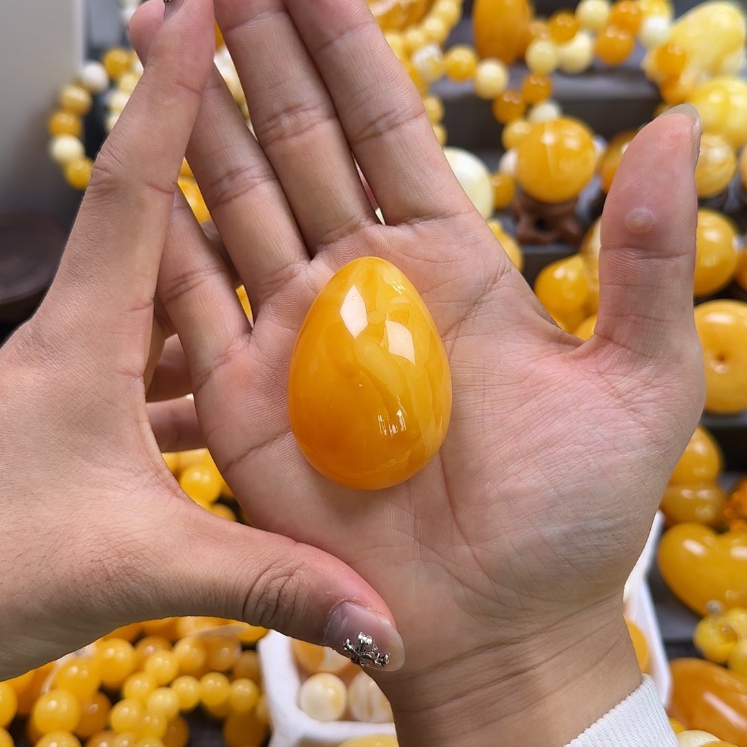 蜜蜡珠宝奇石未镶嵌水滴