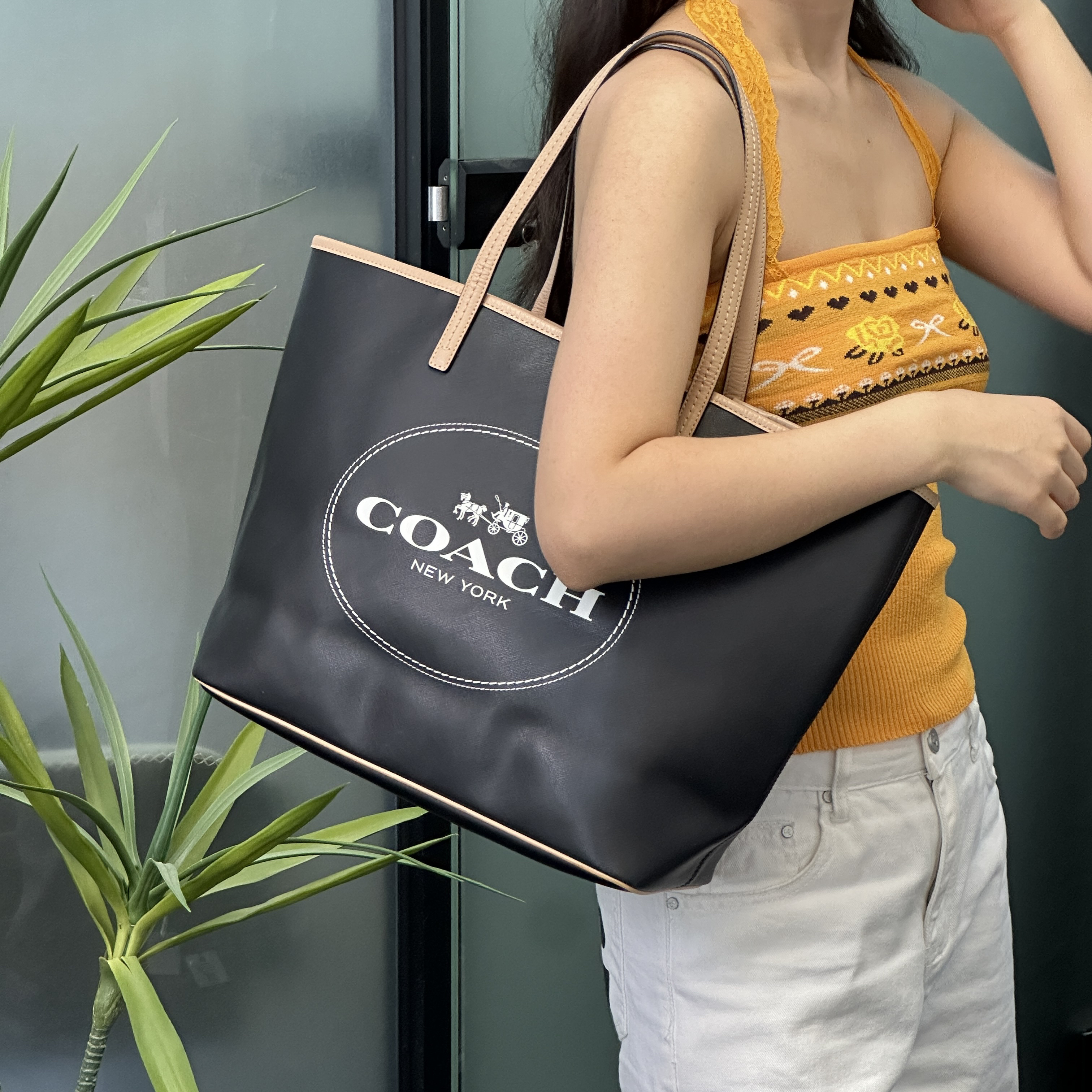 95新 COACH/蔻驰 蔻驰全皮 现代款老花托特