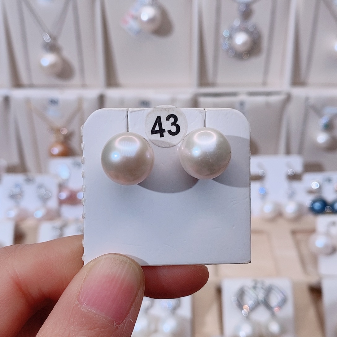 颈饰银S925镶嵌淡水珍珠