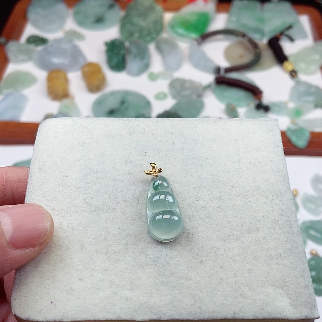 翡翠毛衣链未镶嵌?***?