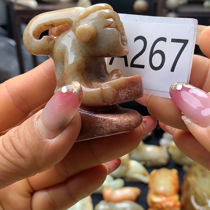 和田玉（糖玉）未镶嵌车挂