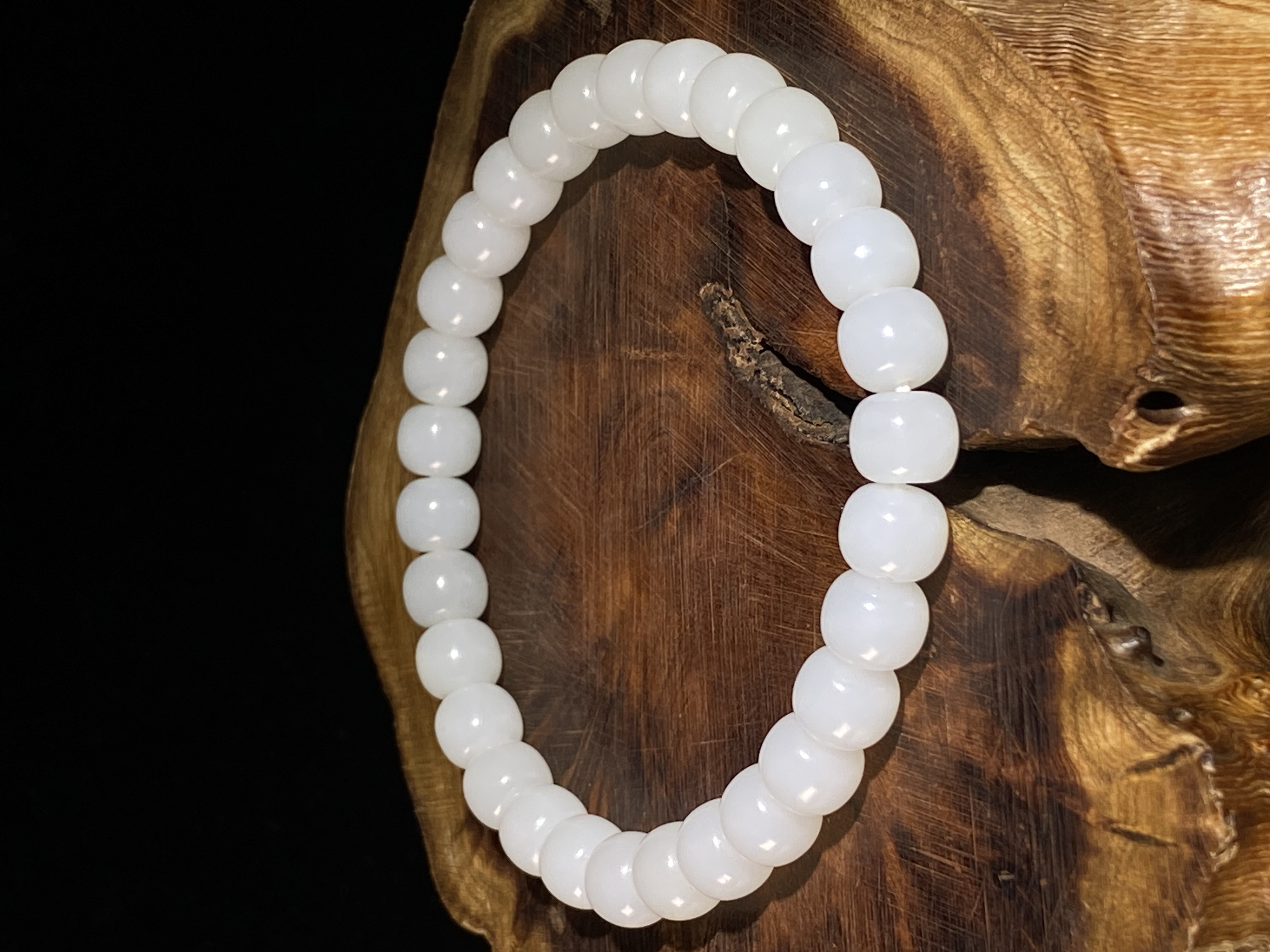 天然俄芭莎白玉手串6*7老型油润细腻