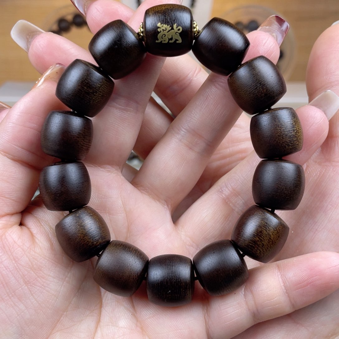 沉香手串@**?越南芽庄白棋楠