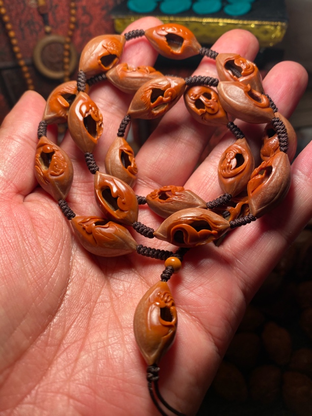 福利苏工核雕纯手工雕刻，个性随缘无相十八罗汉，核界第一串，老核