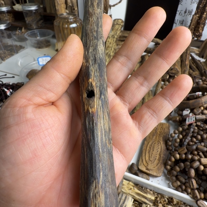 我****沉香沉香碎屑奇楠沉香原材料17克重一段