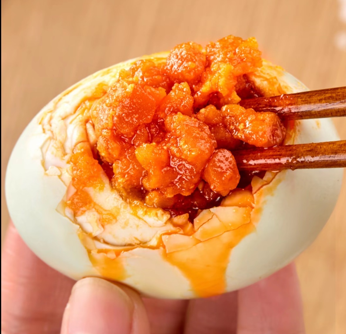 【买十枚送八枚】现蒸现发精品咸鸭蛋流油营养下饭咸淡适中无损蛋