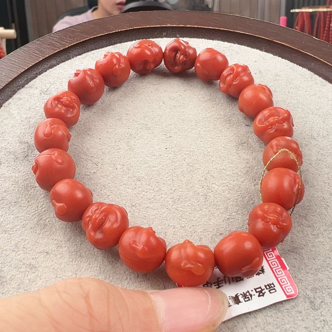南红玛瑙手串未镶嵌