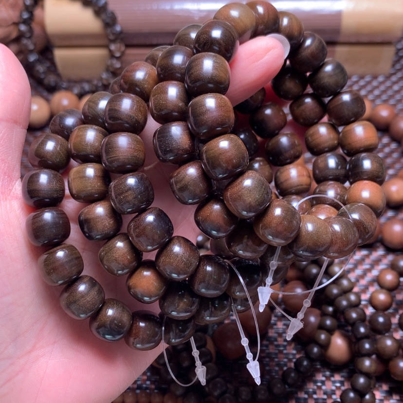【闪购商品】檀香木手串/手链萧*11*12阴沉沉水*5