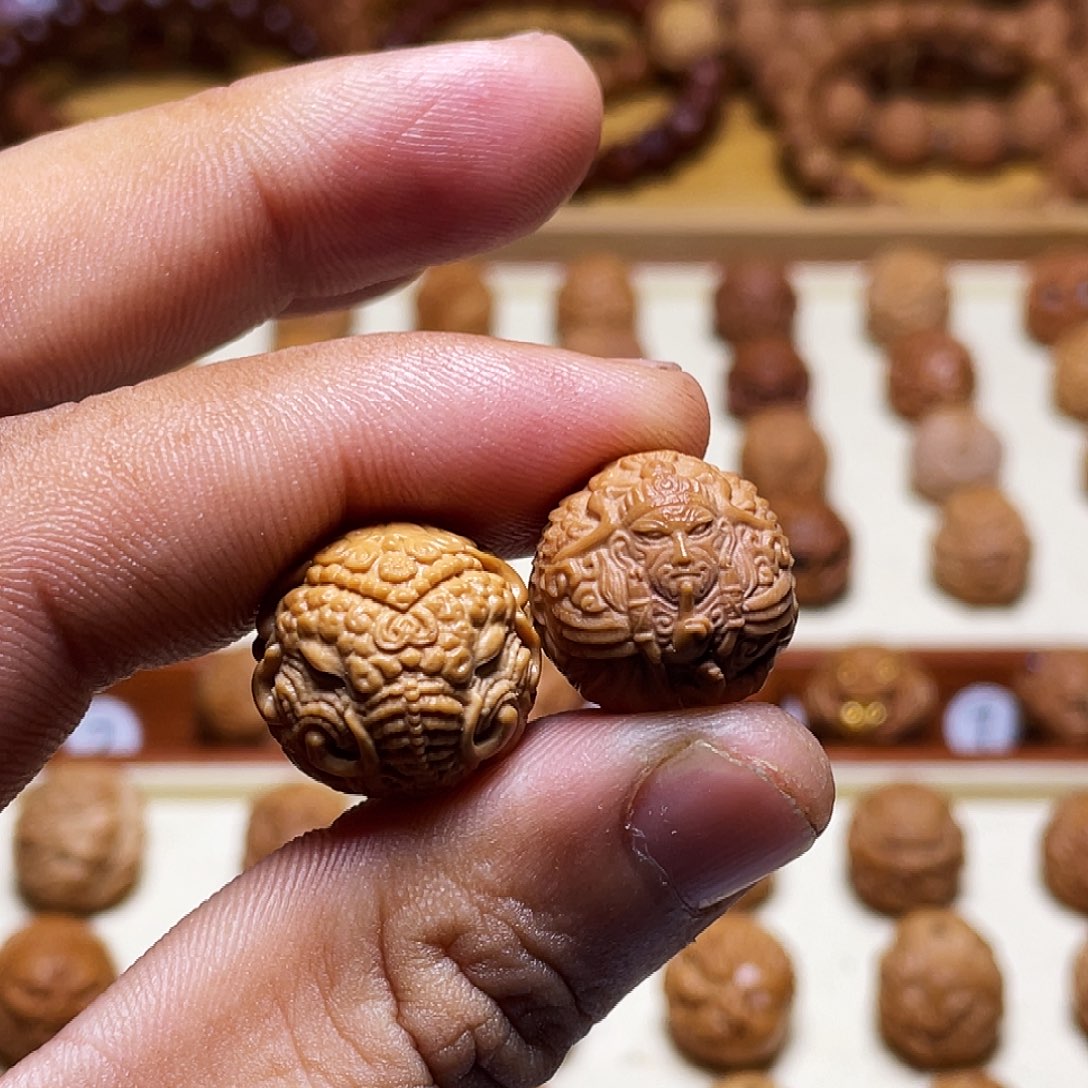 晨****吊坠猴头核桃18左右猴头核桃雕刻