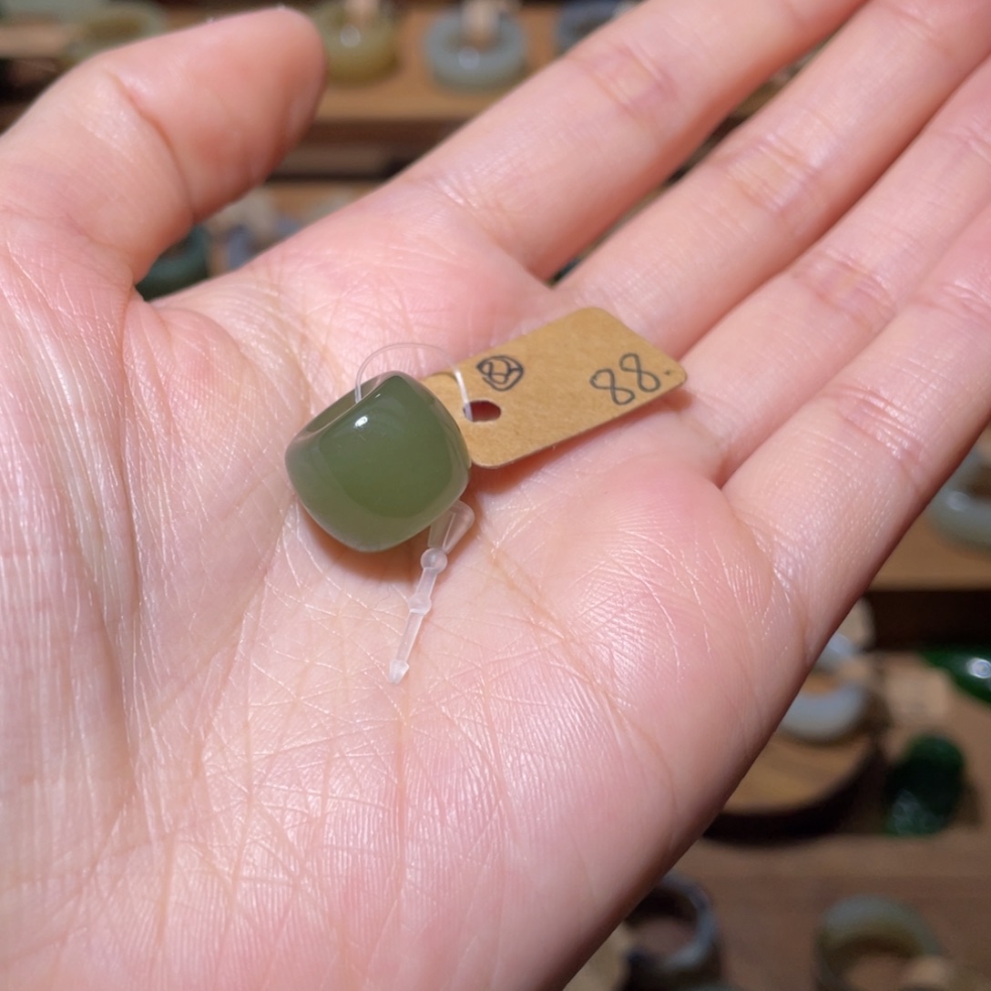 和田玉戒指未镶嵌82